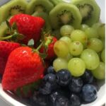 VibreGirly, Girls and female athletes in leggings doing squats and deadlifts. Booty gains workout, glute transformation before after, strong legs training, gym aesthetic women, fitness motivation, curvy fitness journey, thick thighs workout, peach booty exercises, women powerlifting transformation