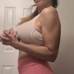 VibreGirly, Girls and female athletes in leggings doing squats and deadlifts. Booty gains workout, glute transformation before after, strong legs training, gym aesthetic women, fitness motivation, curvy fitness journey, thick thighs workout, peach booty exercises, women powerlifting transformation